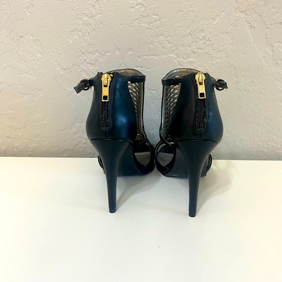 Worthington black heels - Picture 3 of 3